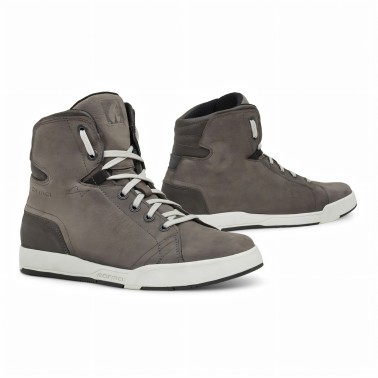 Botas SWIFT DRY Cinza Forma