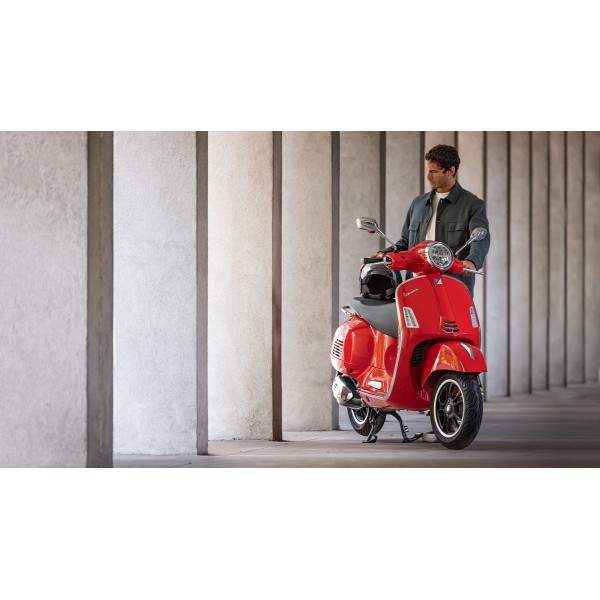 VESPA GTS SUPER 125