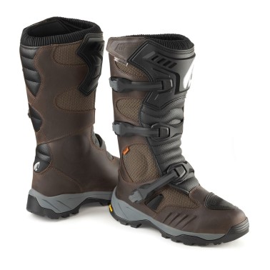 Botas FORMA ADVENTURE AIR DRY Castanha