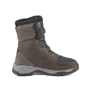 Bota FORMA ADVENTURE AIR LOW DRY Castanho Bota FORMA ADVENTURE AIR LOW DRY Castanho