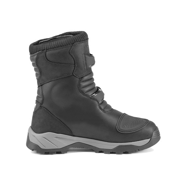 Bota FORMA ADVENTURE PRO LOW DRY Preta